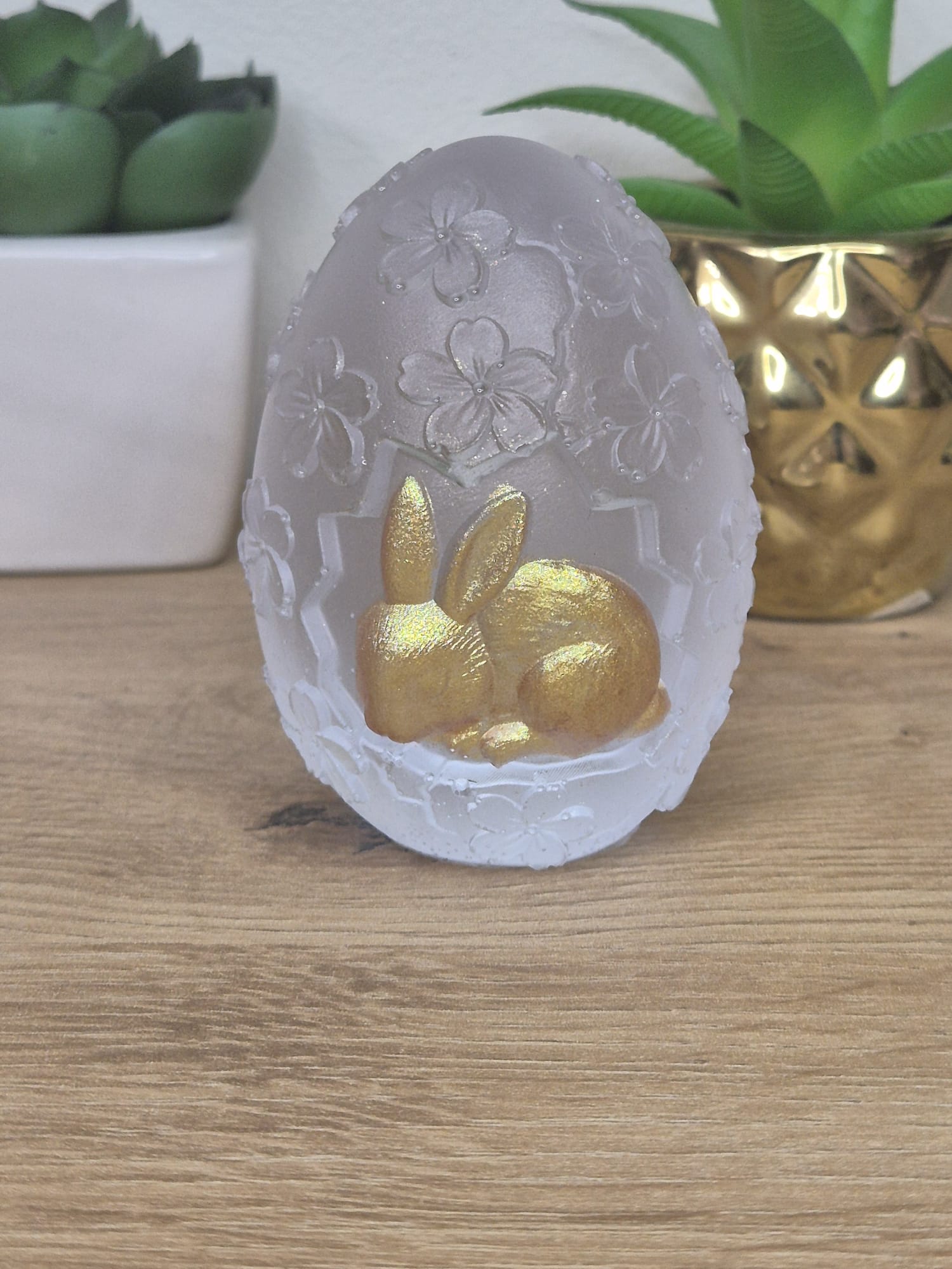 Resin Easter egg