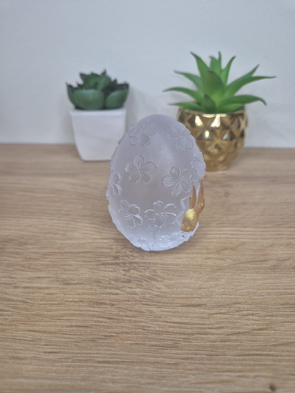 Resin Easter egg