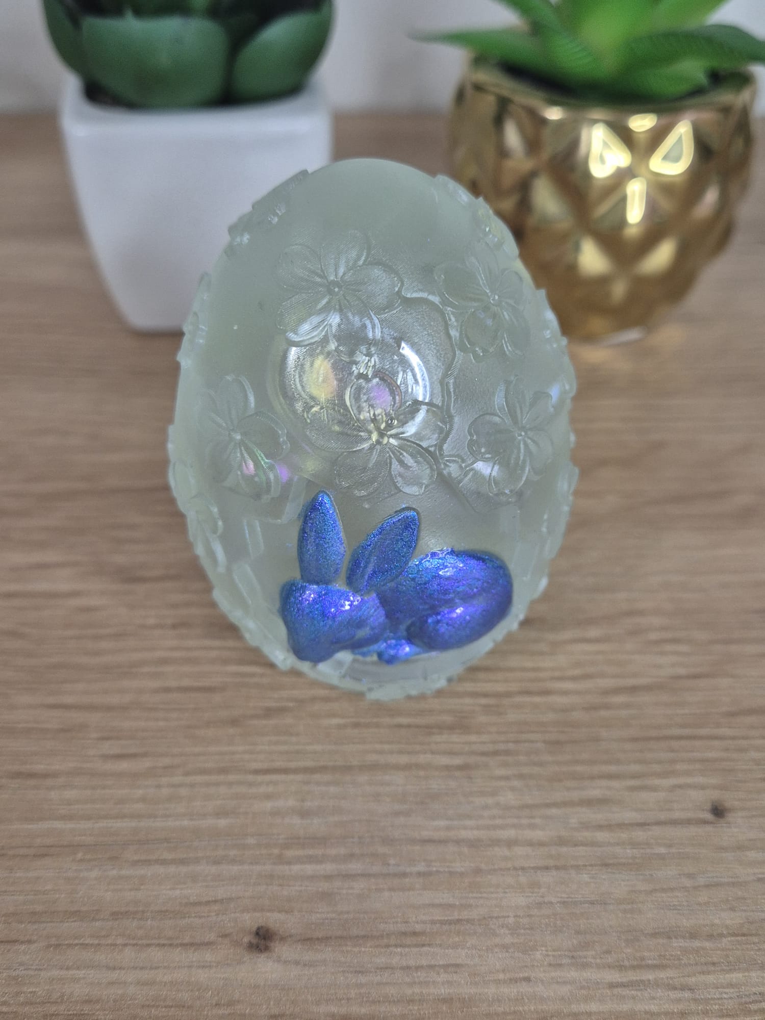 Resin Easter egg