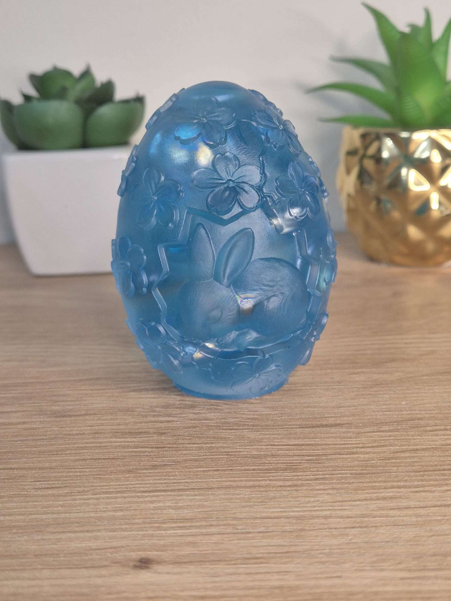 Resin Easter egg