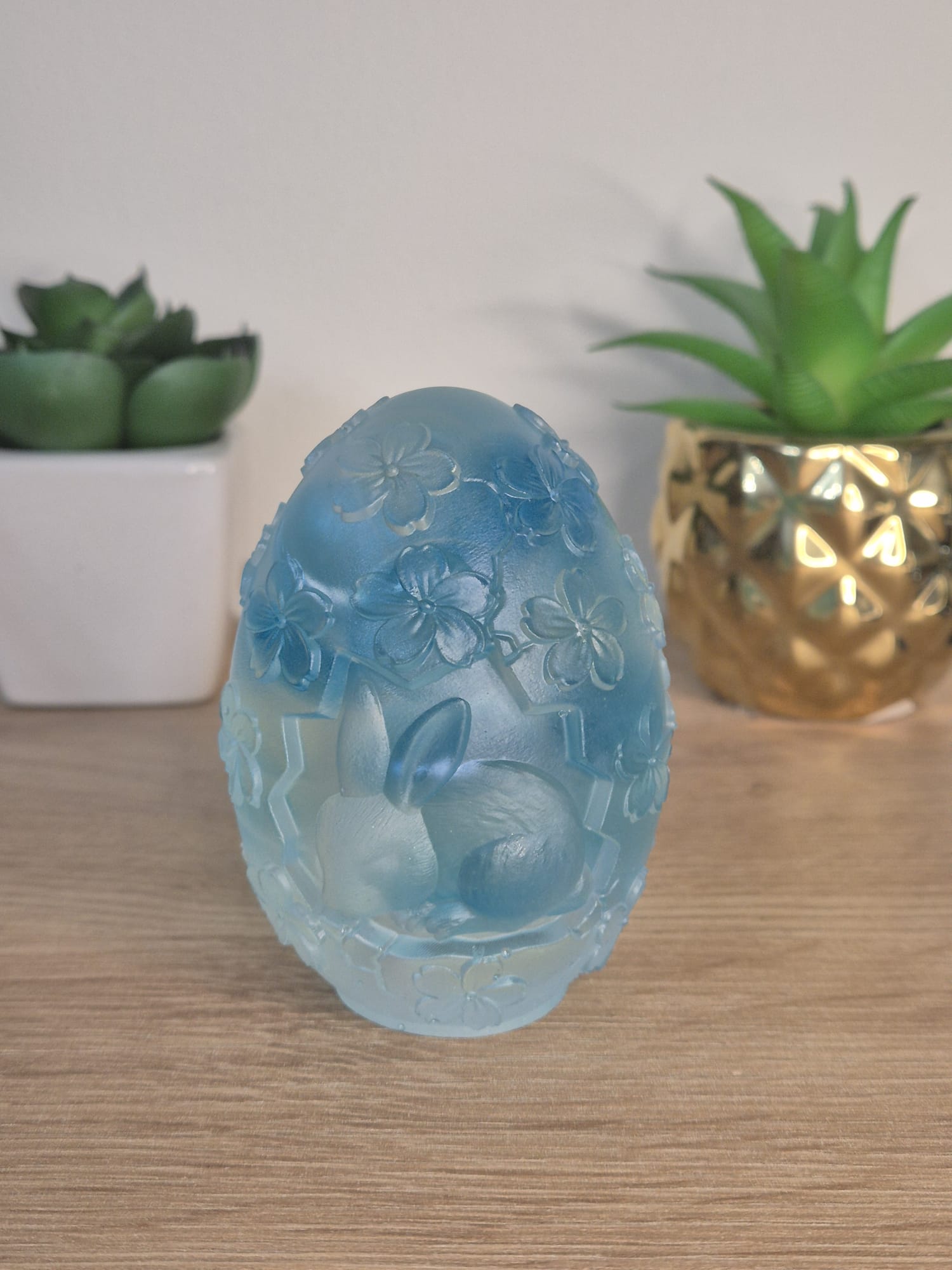 Resin Easter egg