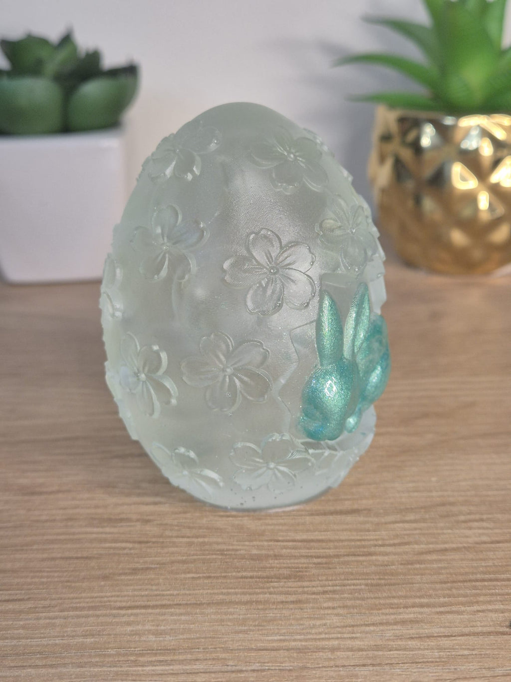 Resin Easter egg