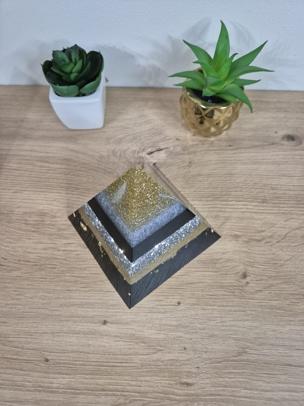 Resin Pyramid