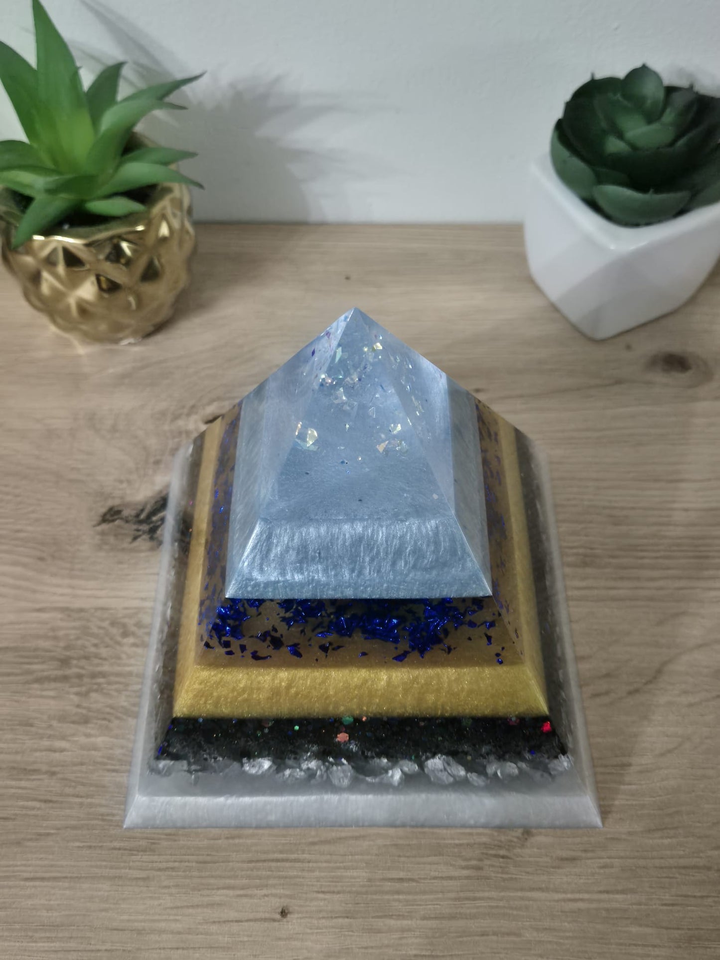 Resin Pyramid
