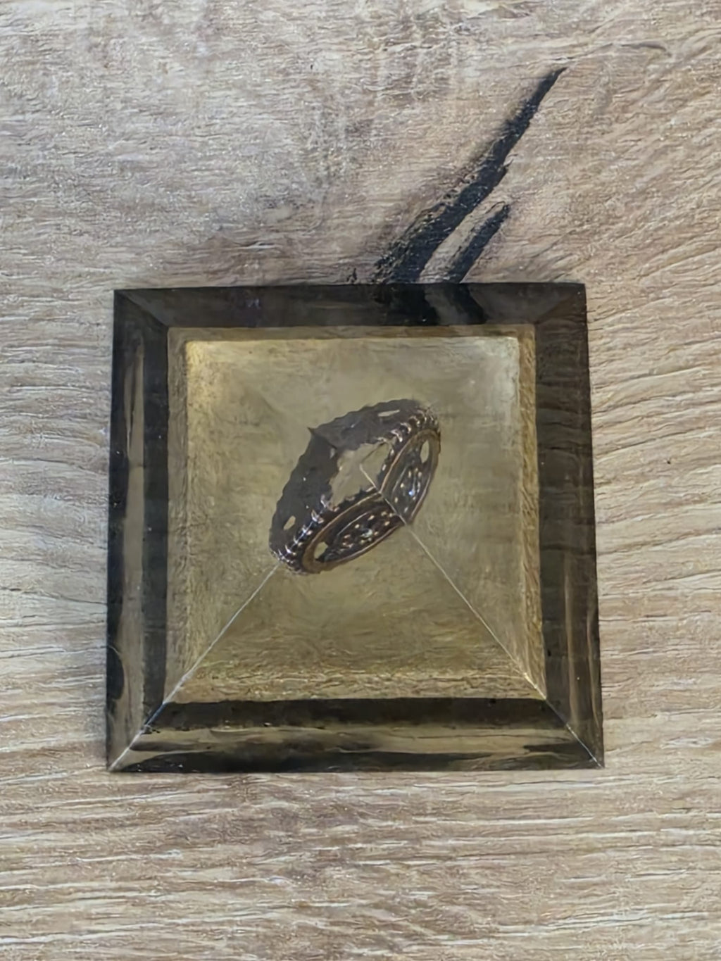 Resin Small Pyramid