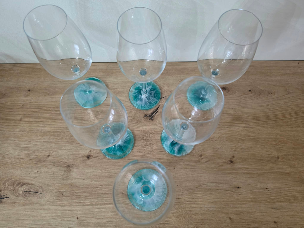 Resin Base Wine Crystal Glass