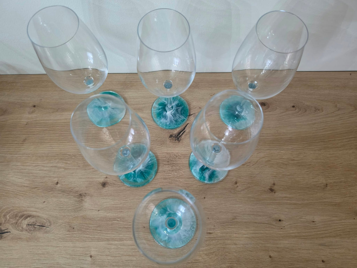 Resin Base Wine Crystal Glass