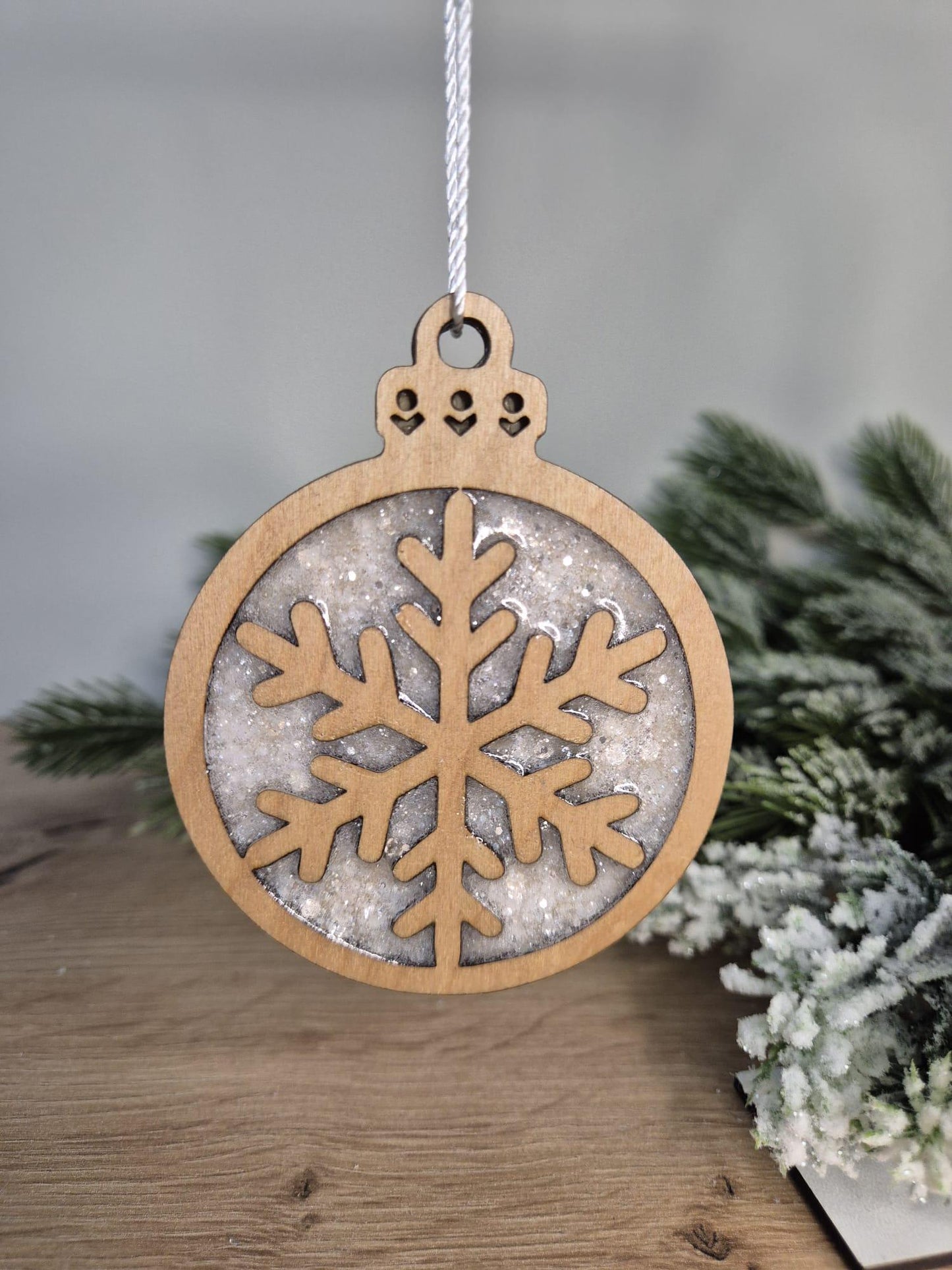 Resin and wood Christmas Tree Decoration