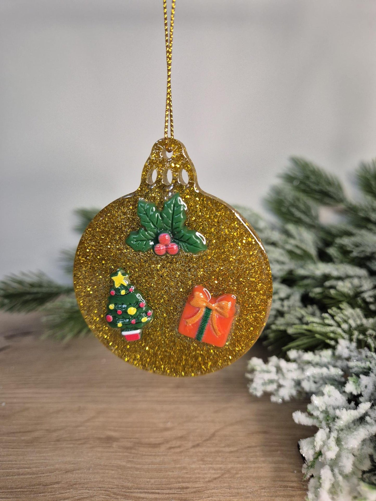 Resin Christmas Tree Decoration